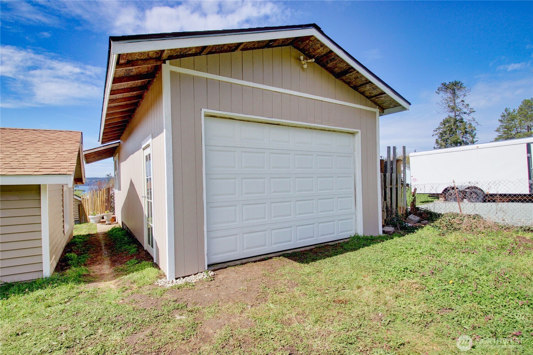 818 Serene View Road , Camano Island, WA 98282