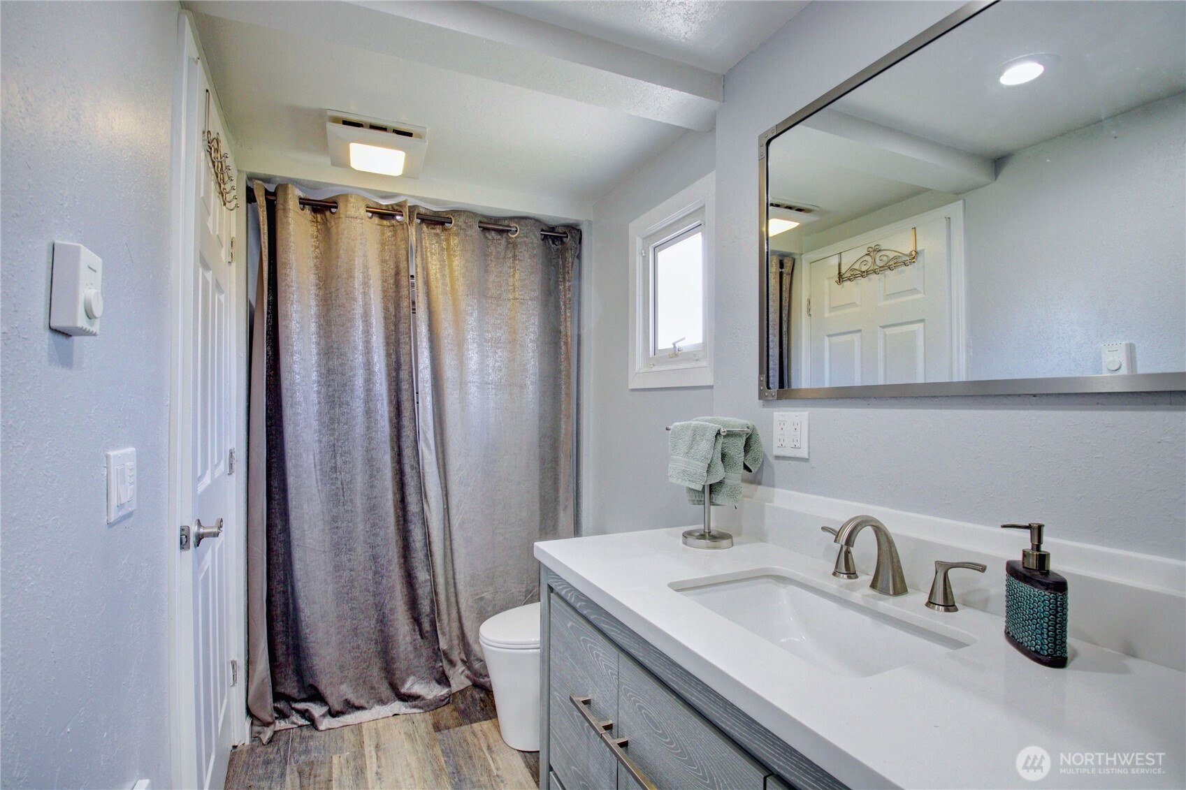 818 Serene View Road , Camano Island, WA 98282