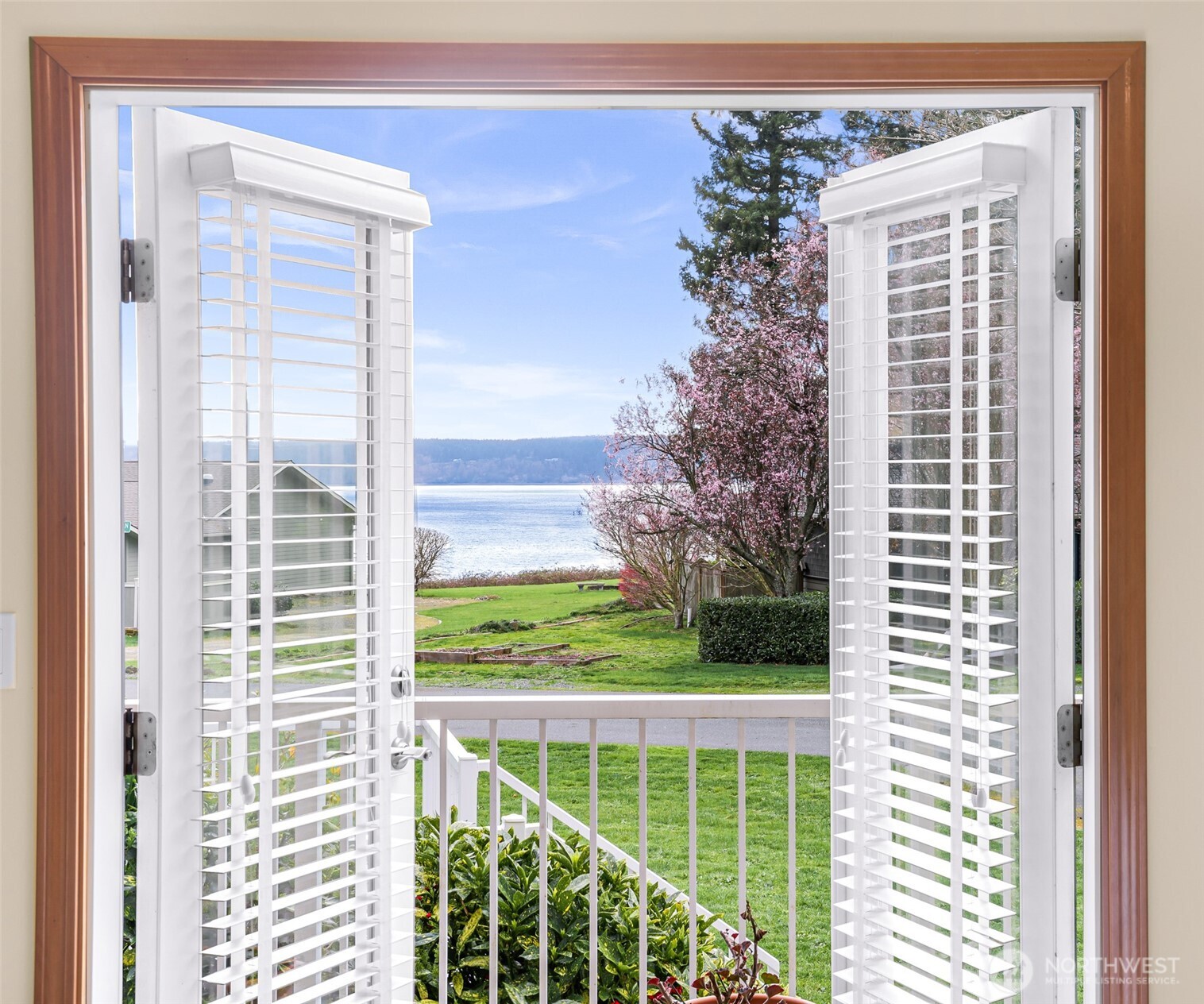 3425 Rose Lane , Camano Island, WA 98282