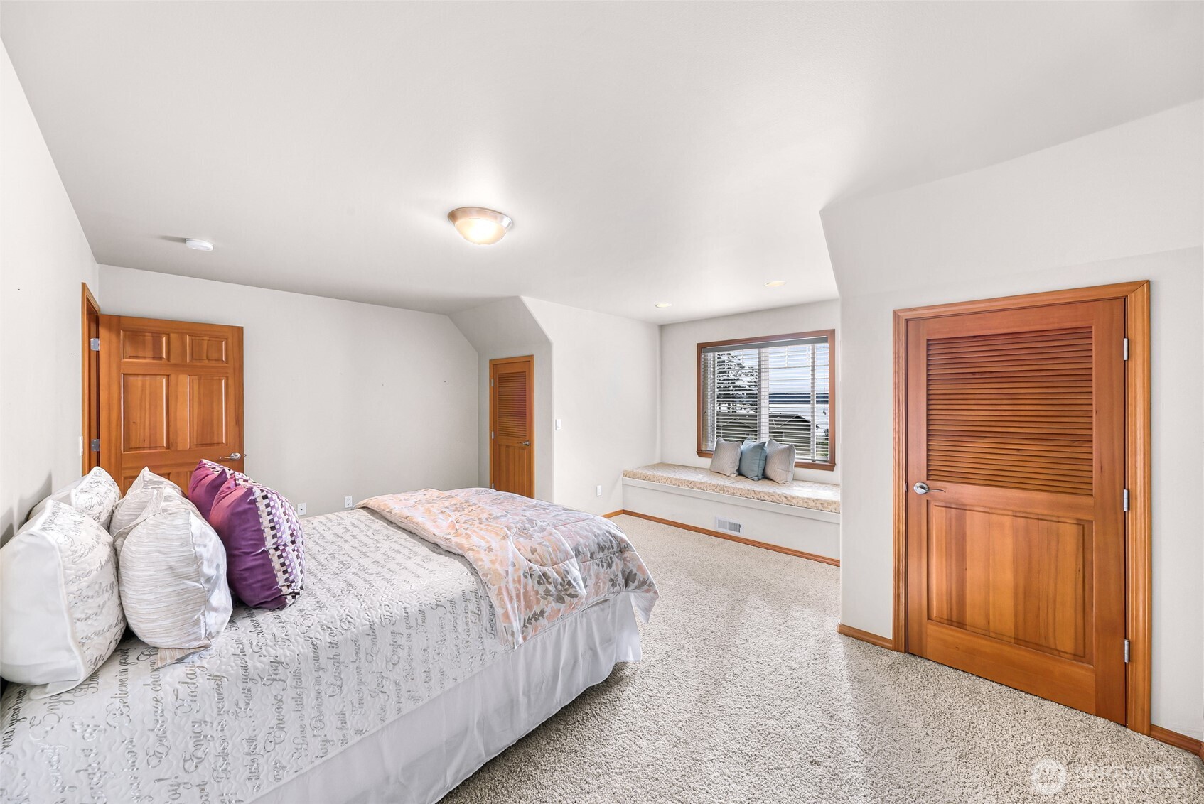 3425 Rose Lane , Camano Island, WA 98282