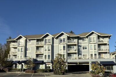 300 High School Road NE #203, Bainbridge Island, WA 98110