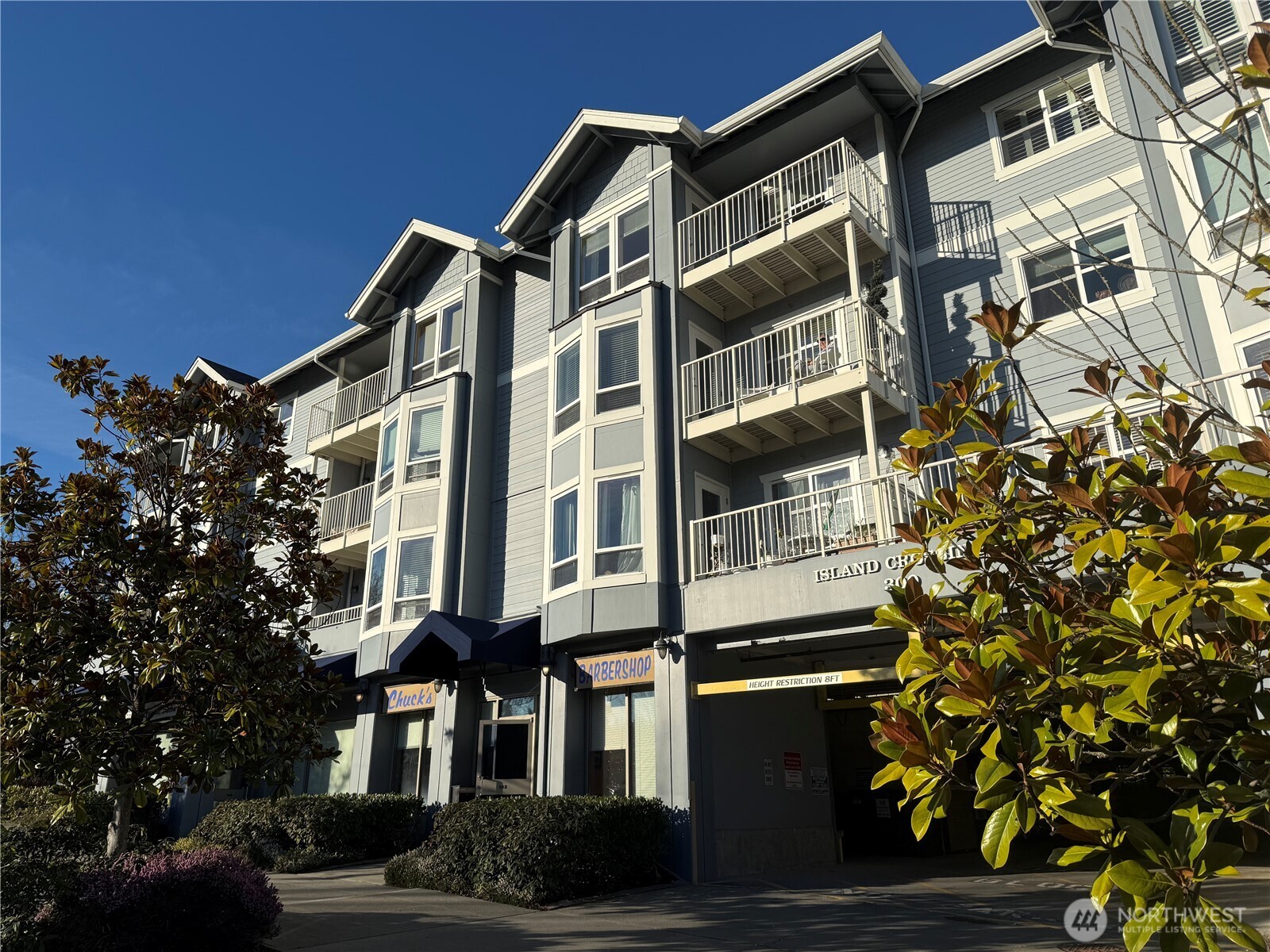 300 High School Road NE #203, Bainbridge Island, WA 98110