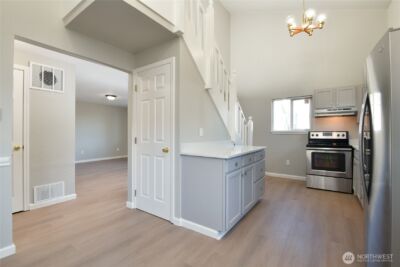 1702 S G Street , Tacoma, WA 98405 - Photo 8
