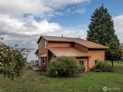 26 E Port Garden Dr , Everett, WA 98206 - Photo 20