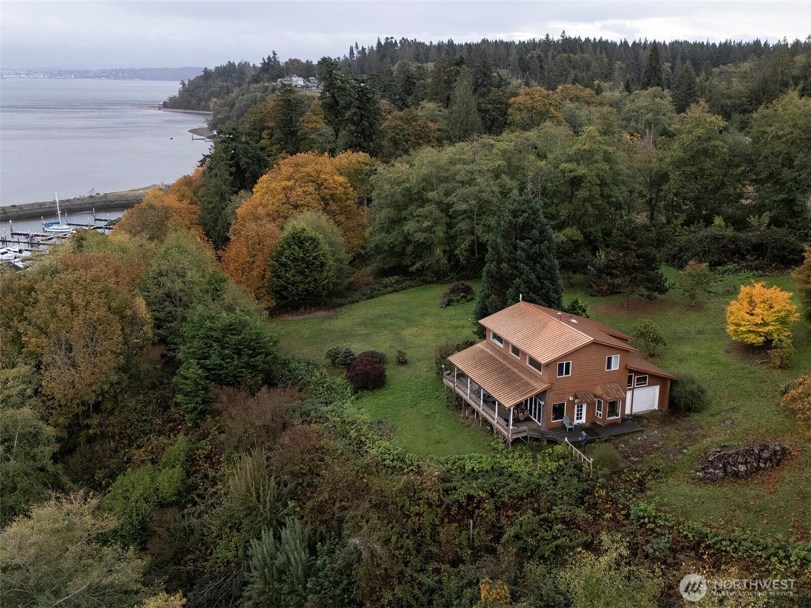 26 E Port Garden Dr , Everett, WA 98206