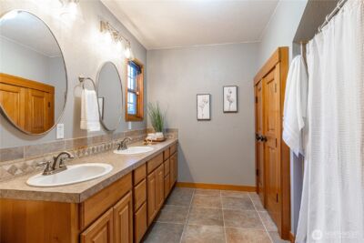 5981 SE Arcadia Road , Shelton, WA 98584 - Photo 16