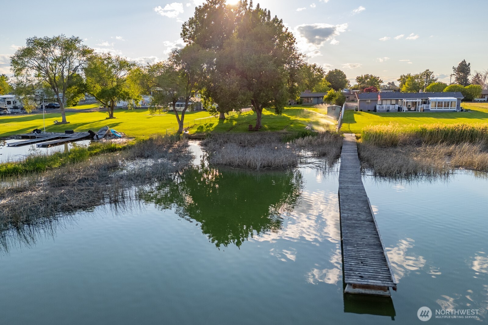 1609 W Lakeside Drive , Moses Lake, WA 98837