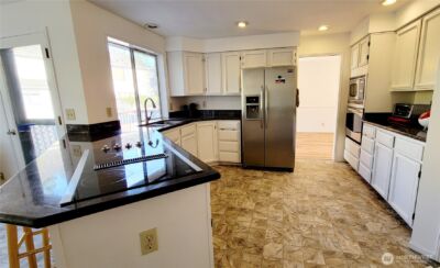 1134 SW 333rd Place , Federal Way, WA 98023 - Photo 5