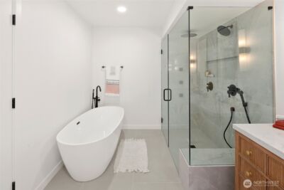 16040 36th Avenue NE, Lake Forest Park, WA 98155 - Photo 18