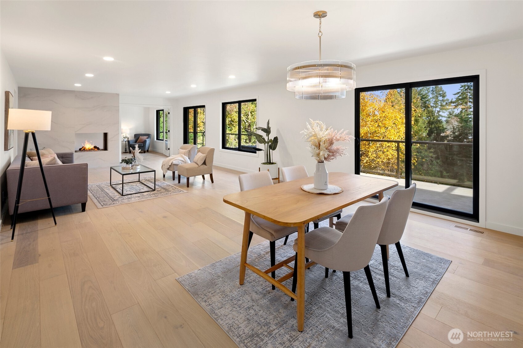 16040 36th Avenue NE, Lake Forest Park, WA 98155