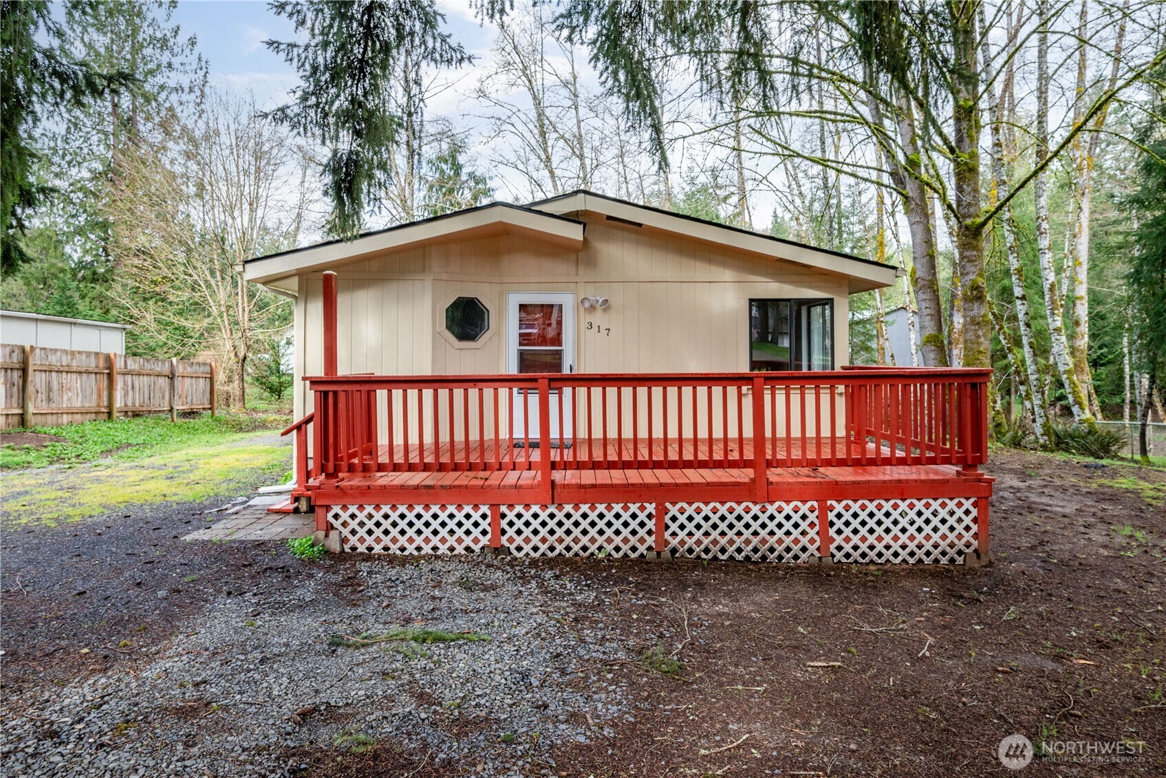 317 Rollingwood Drive , Kelso, WA 98626