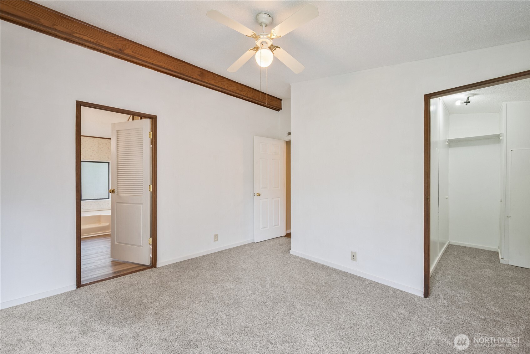 317 Rollingwood Drive , Kelso, WA 98626