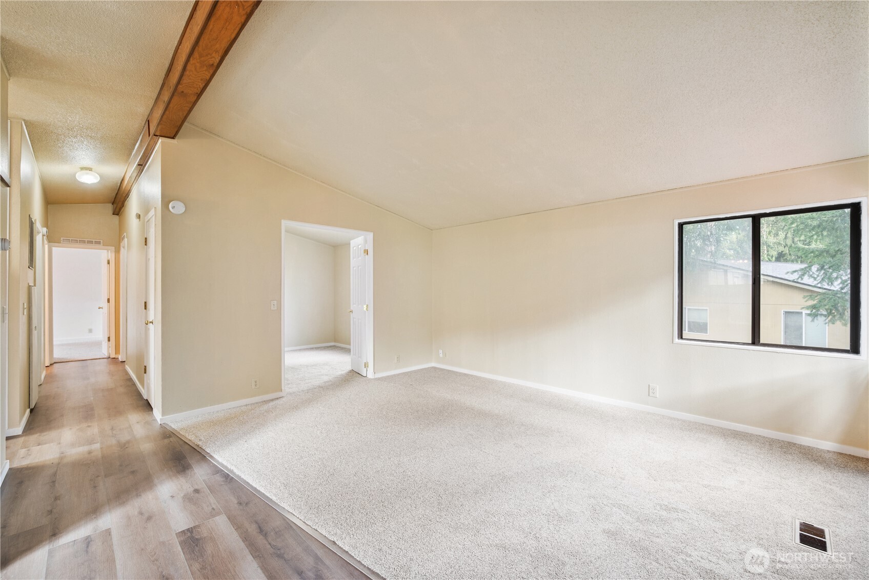 317 Rollingwood Drive , Kelso, WA 98626