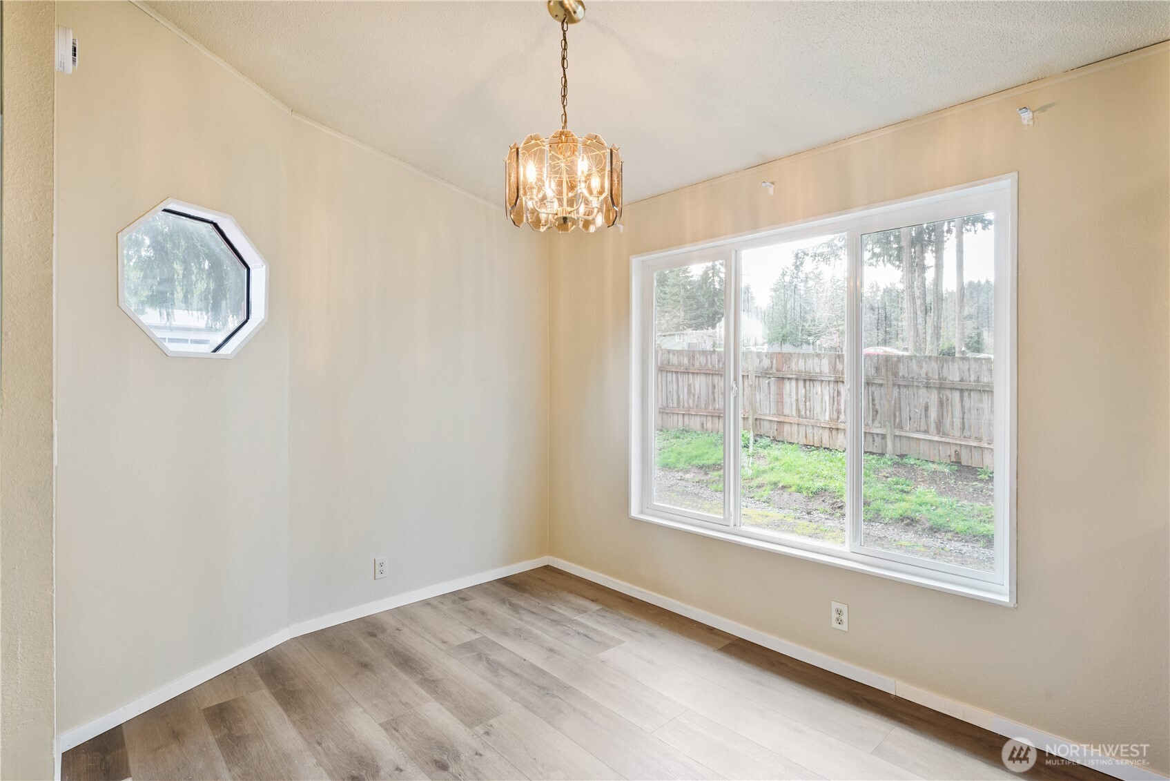 317 Rollingwood Drive , Kelso, WA 98626