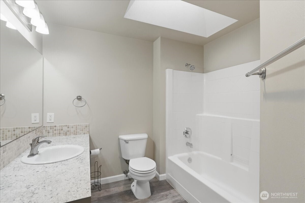 12333 59th Avenue E, Puyallup, WA 98373