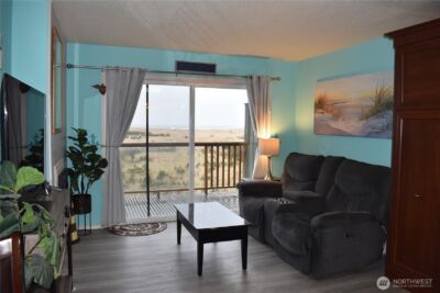 304 14th Street NW #315, Long Beach, WA 98631 - Photo 2