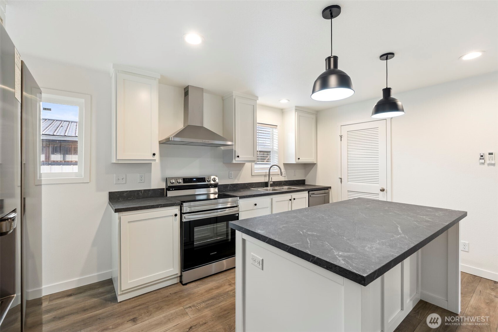 1110 A W Walnut Street , Centralia, WA 98531