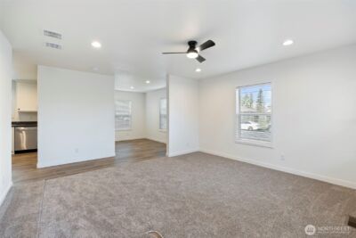 1110 A W Walnut Street , Centralia, WA 98531 - Photo 7