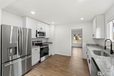 1110 W Walnut , Centralia, WA 98531 - Photo 11