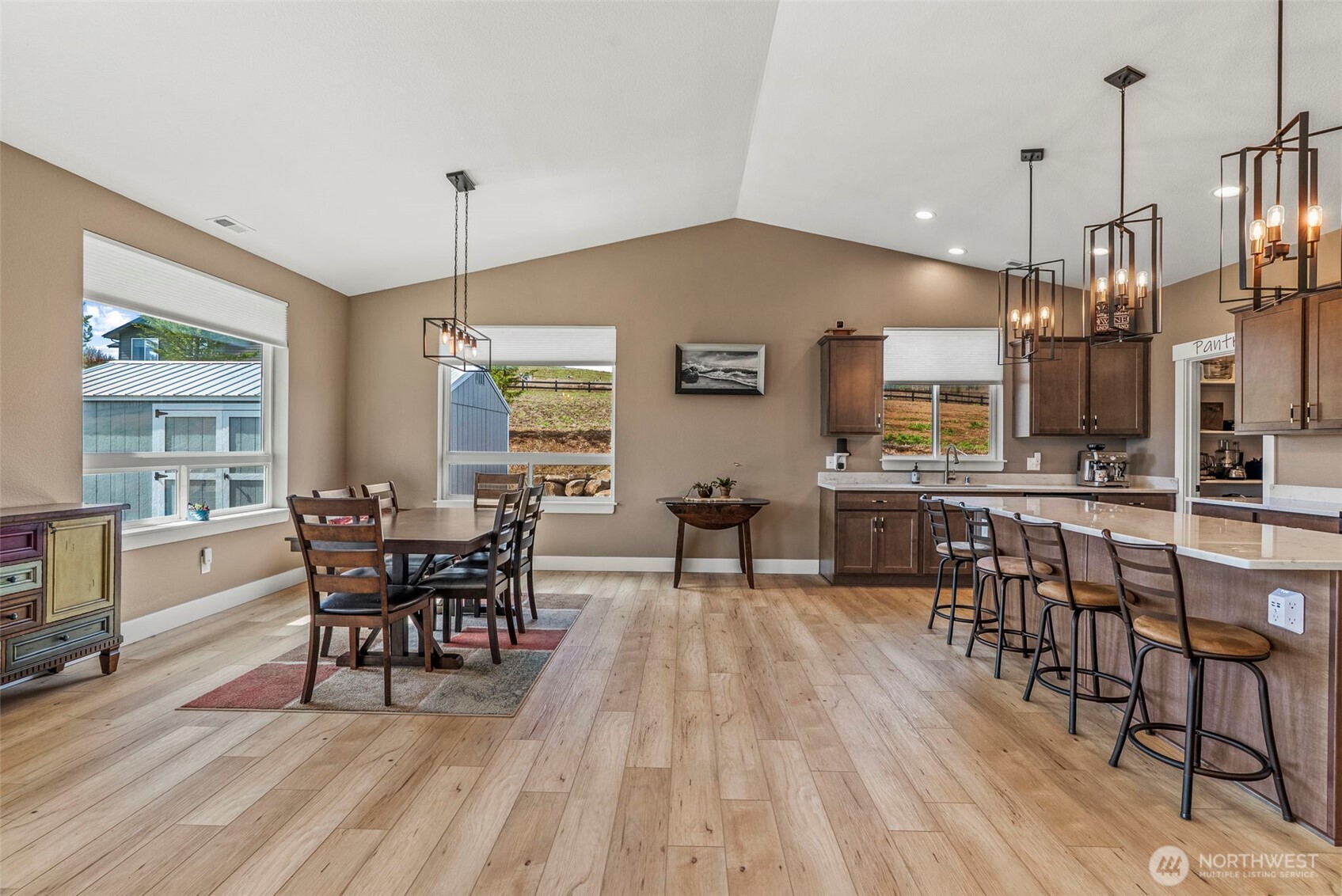 311 Olequa Heights Road , Castle Rock, WA 98611