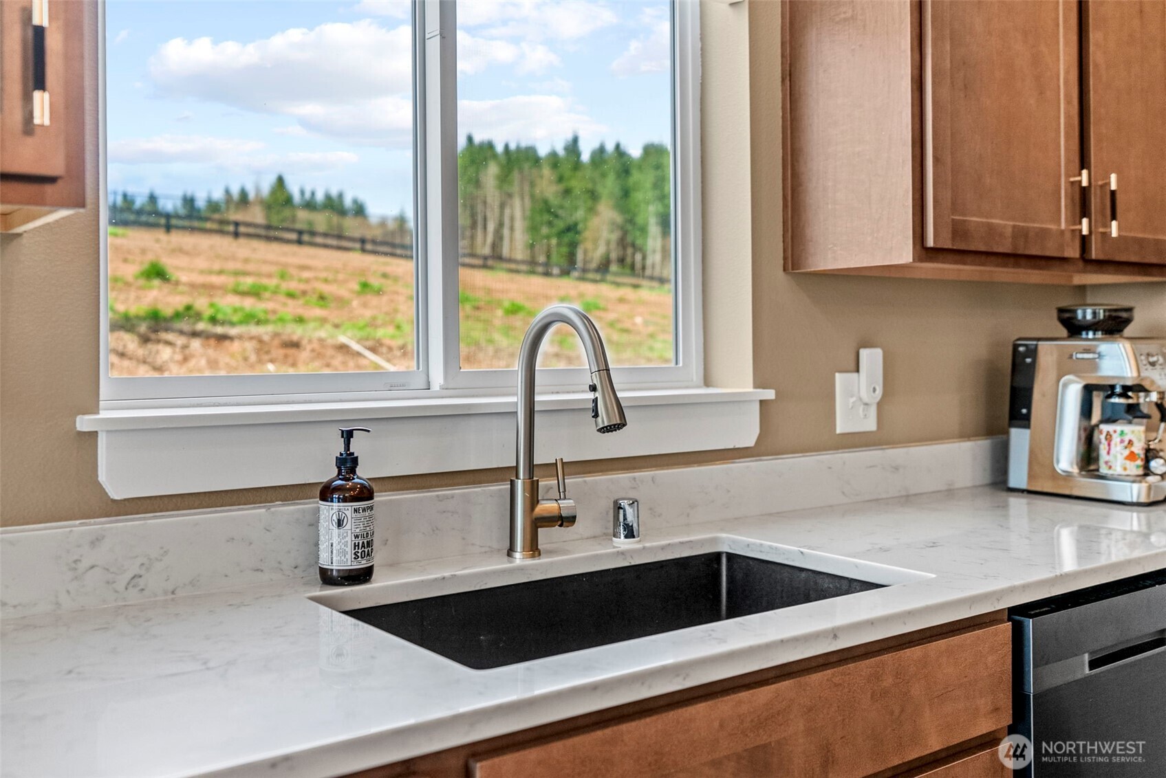 311 Olequa Heights Road , Castle Rock, WA 98611