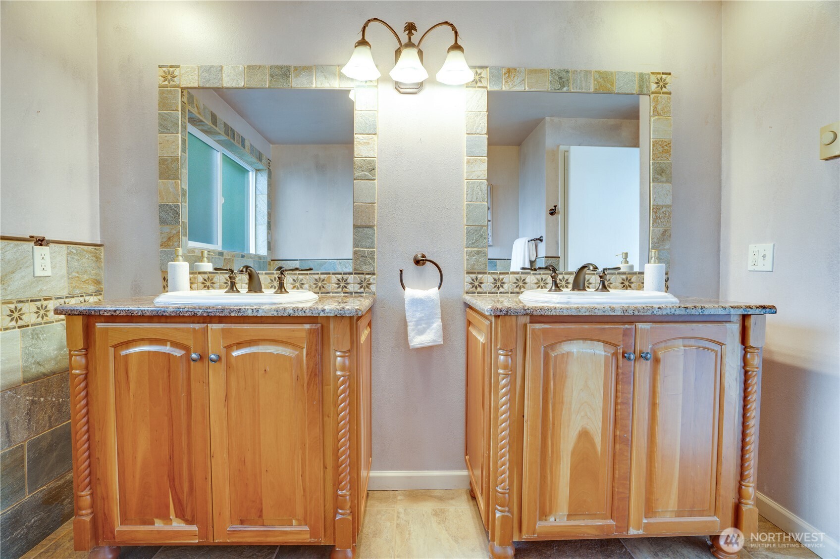 3415 115th Avenue NW, Gig Harbor, WA 98335-5821