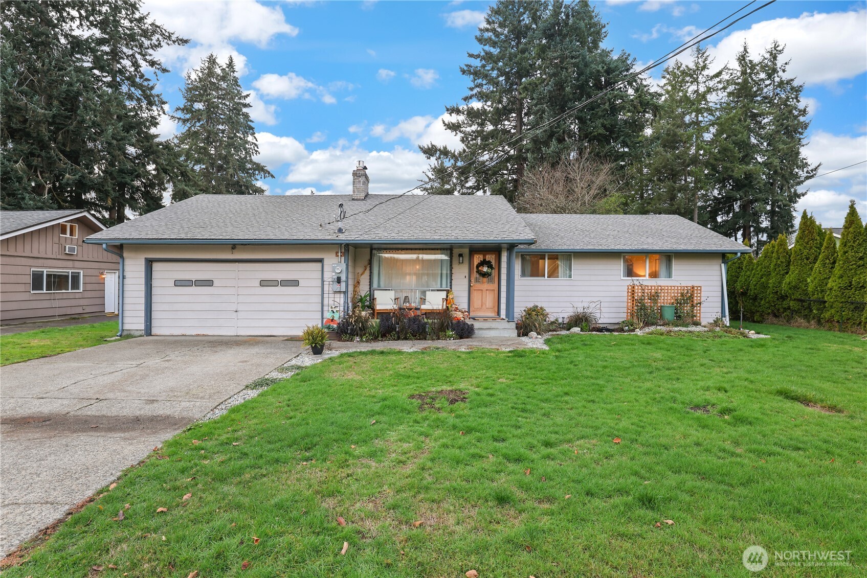 1215 Stillwell Street NE, Olympia, WA 98516