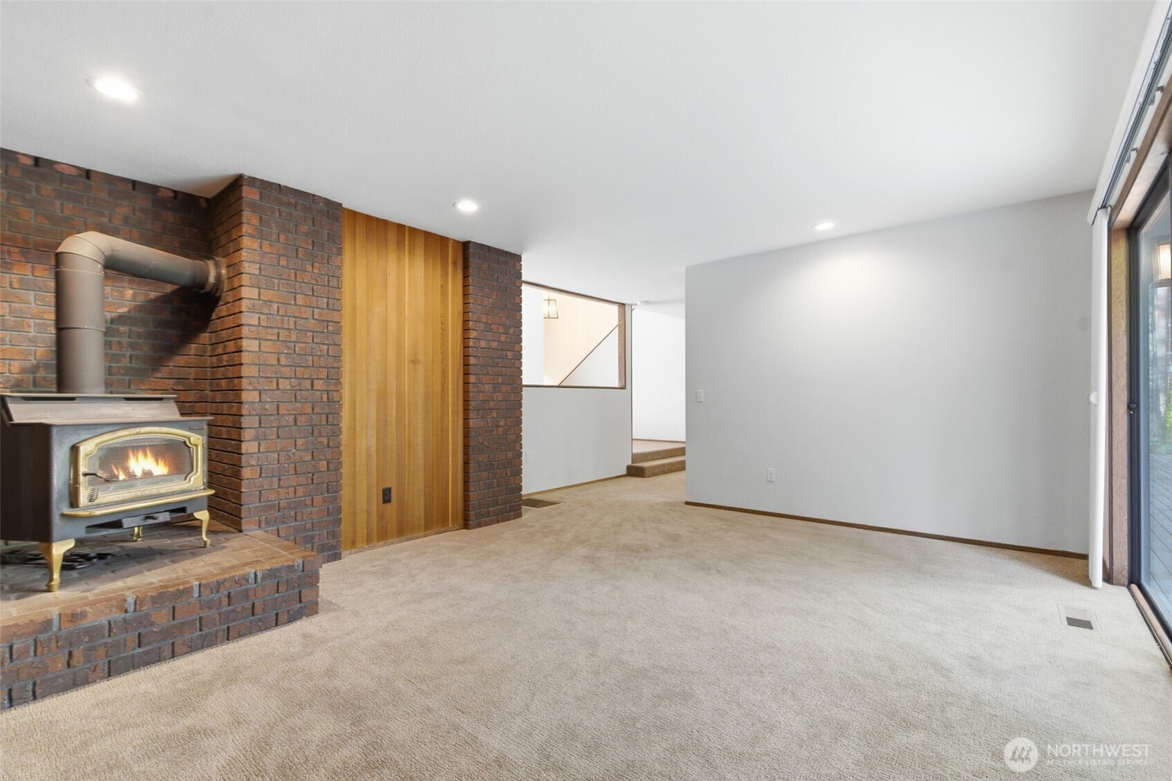 6980 NE Dolphin Drive , Bainbridge Island, WA 98110
