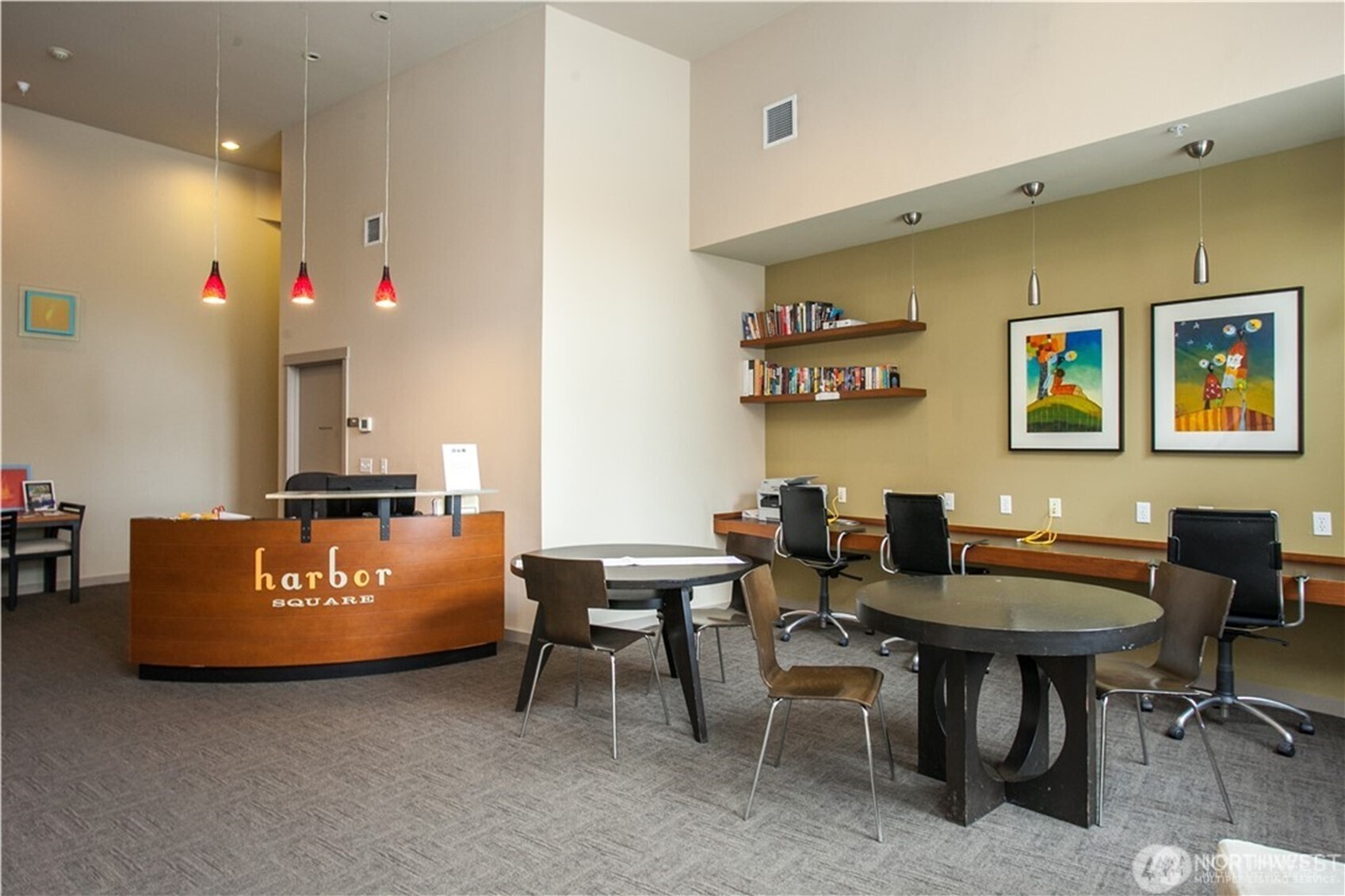 180 Harbor Square Loop NE #B318, Bainbridge Island, WA 98110