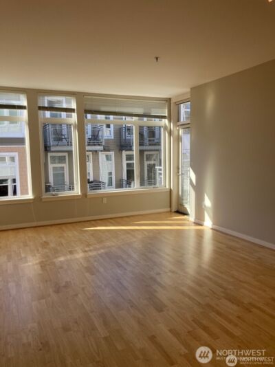180 Harbor Square Loop NE #B318, Bainbridge Island, WA 98110 - Photo 4