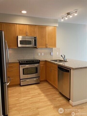 180 Harbor Square Loop NE #B318, Bainbridge Island, WA 98110 - Photo 6