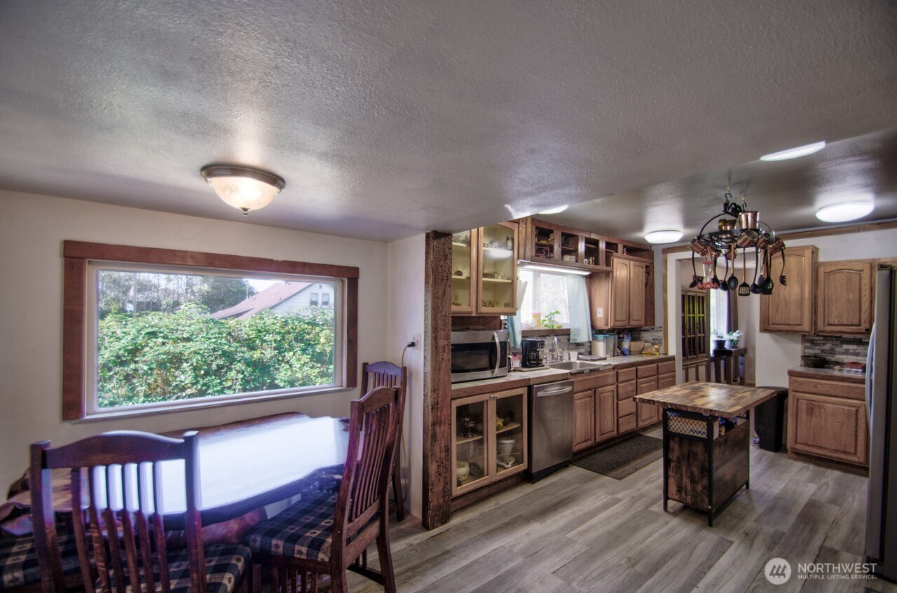 715 Copalis Beach Road , Copalis Beach, WA 98535