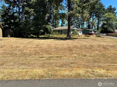 604 Sollecks Avenue SE, Ocean Shores, WA 98569 - Photo 20