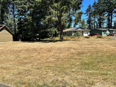 604 Sollecks Avenue SE, Ocean Shores, WA 98569 - Photo 22