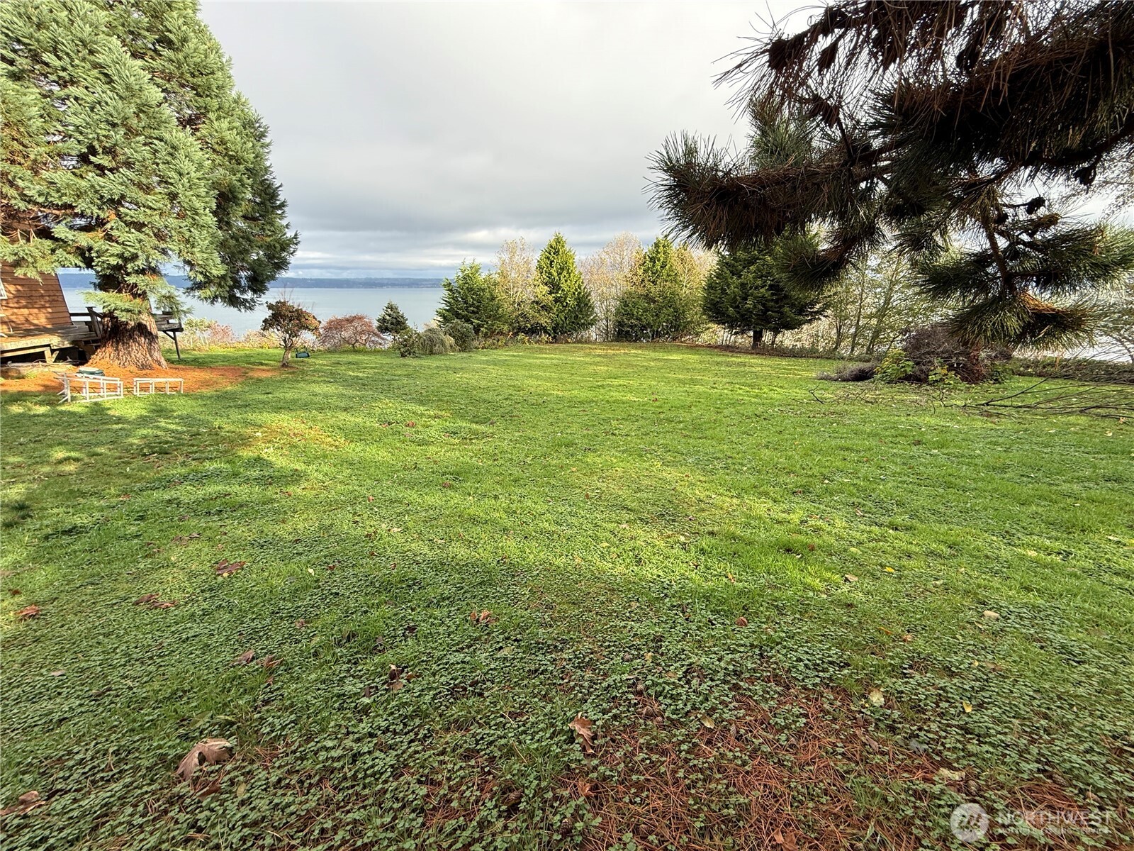25 E Port Gardner Drive , Everett, WA 98206
