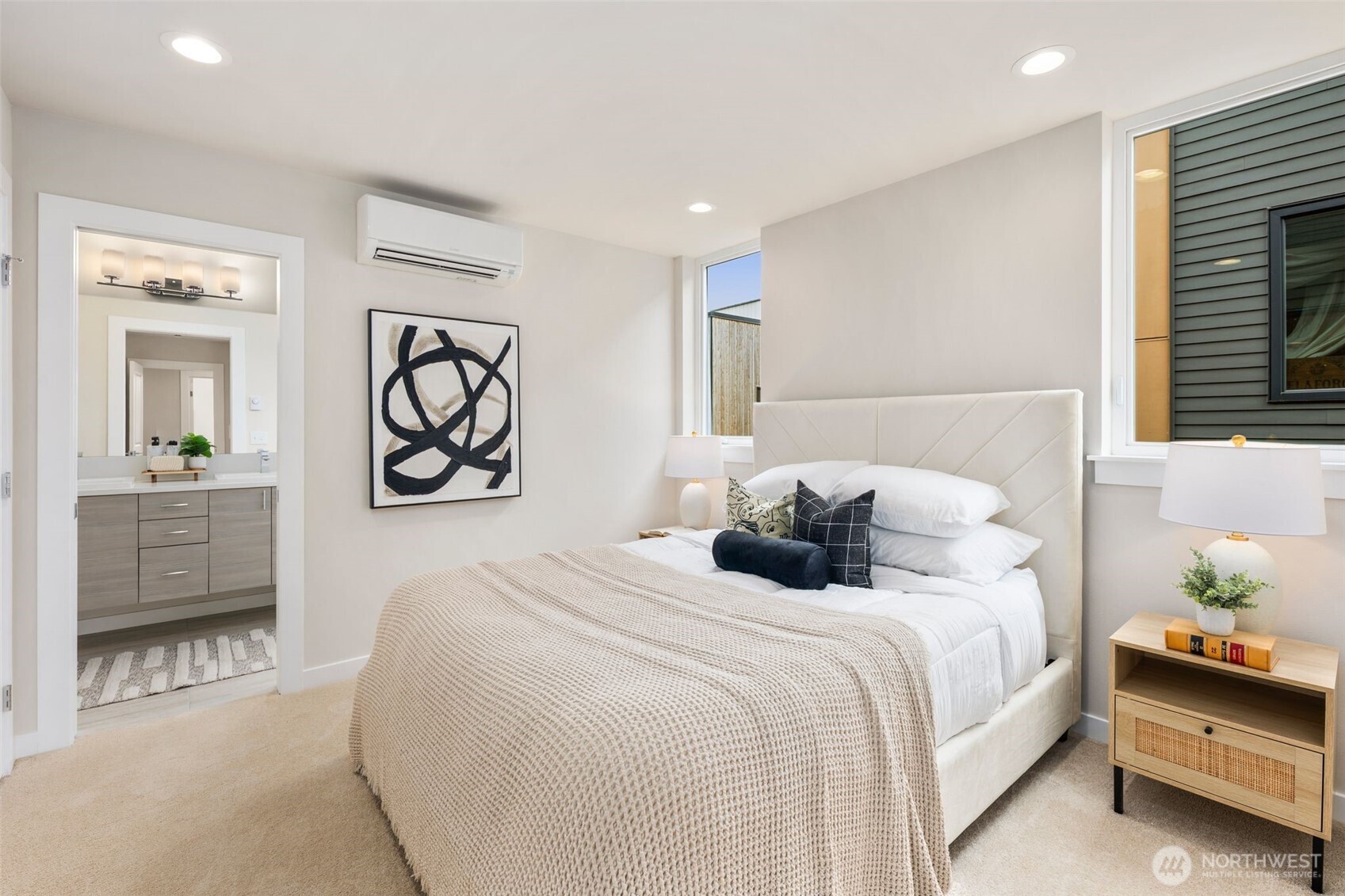 9239 A 16th Avenue SW, Seattle, WA 98106