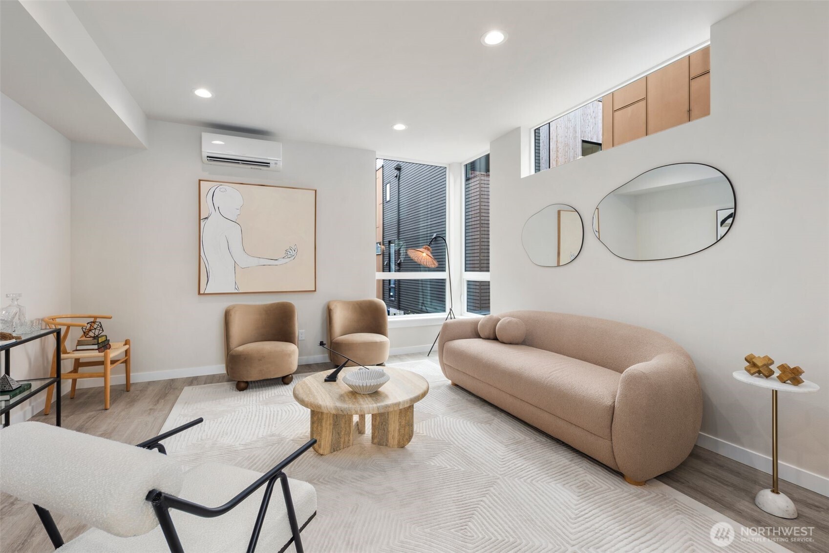 9239 A 16th Avenue SW, Seattle, WA 98106