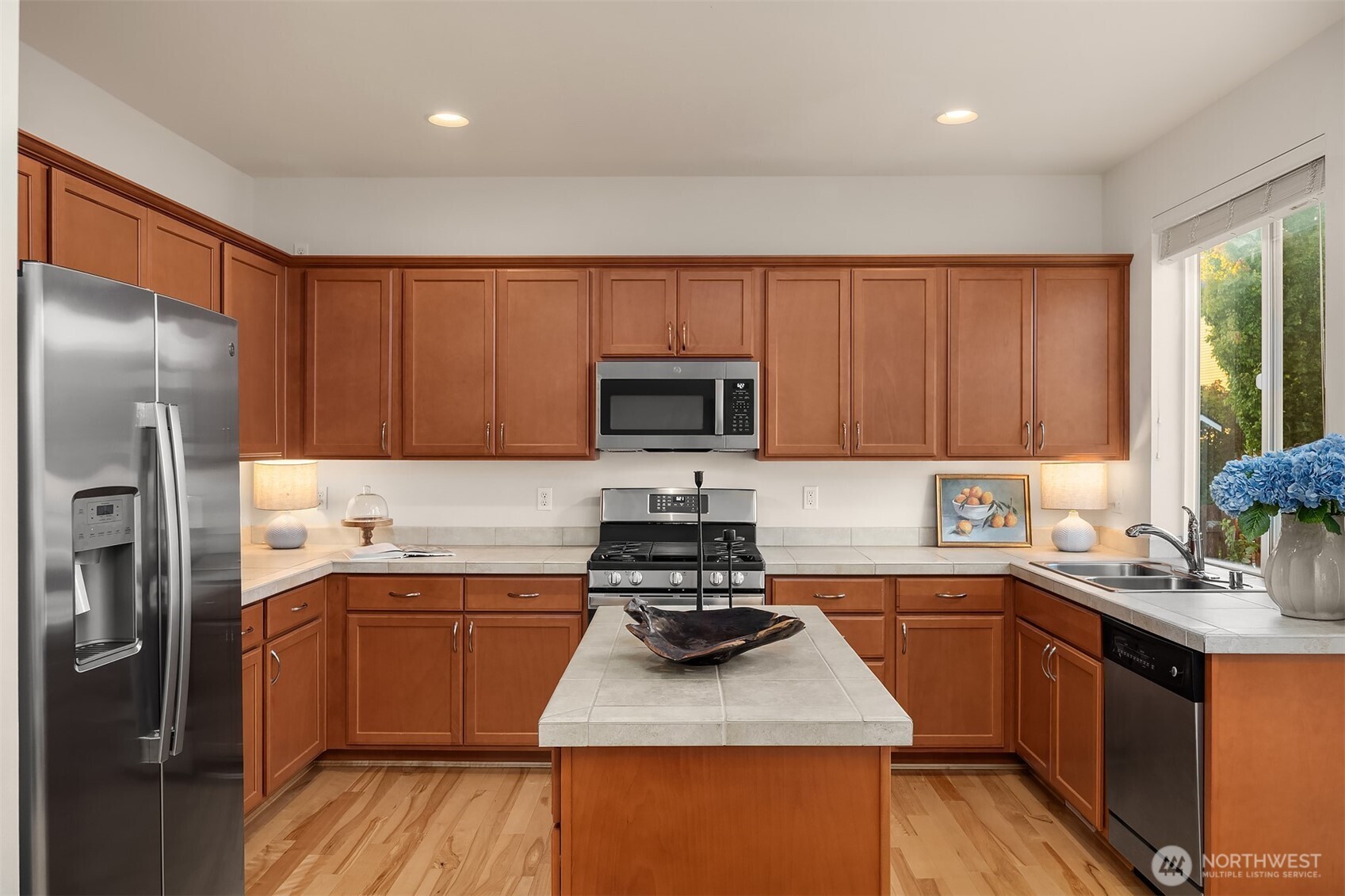 16009 24th Street E, Lake Tapps, WA 98391