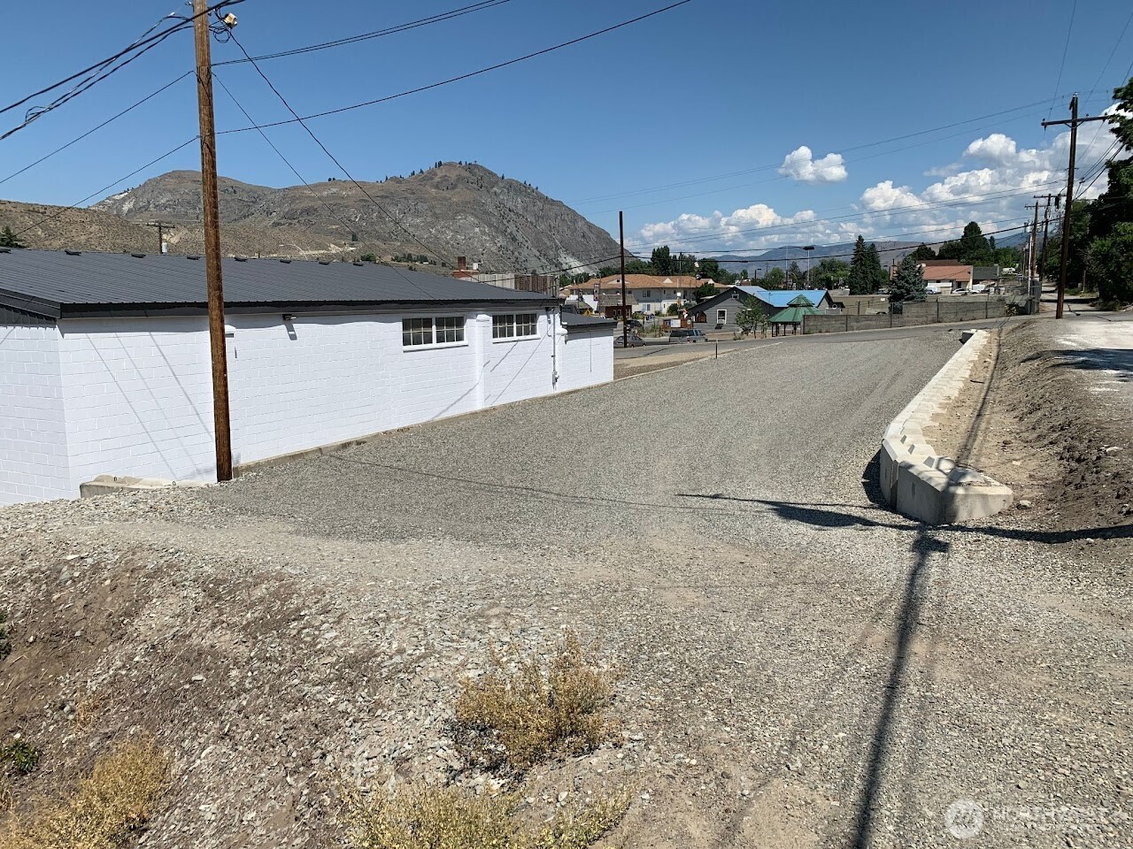 305 Whitcomb Ave S, Tonasket, WA 98855