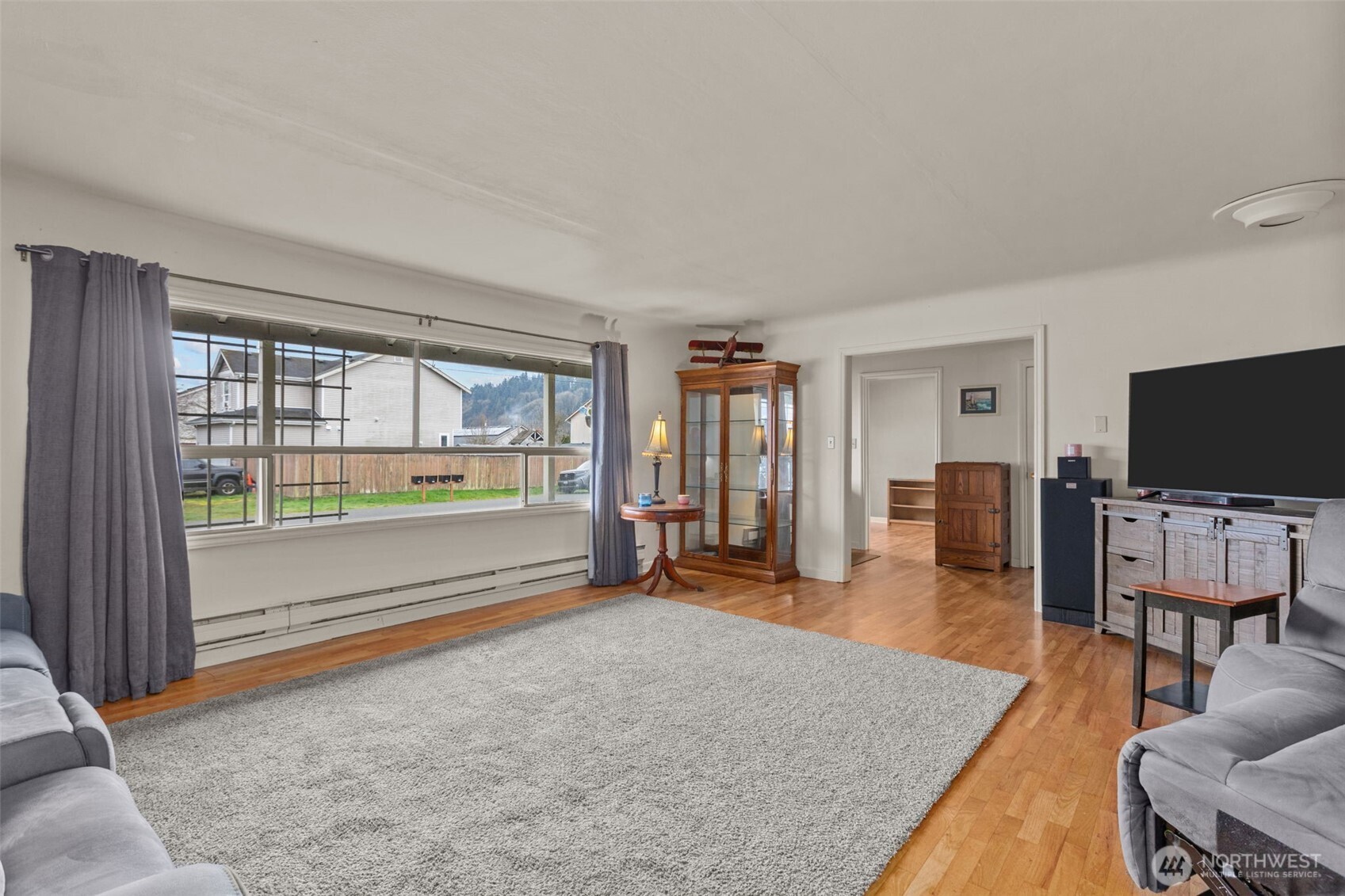 209 8th Avenue N, Algona, WA 98001