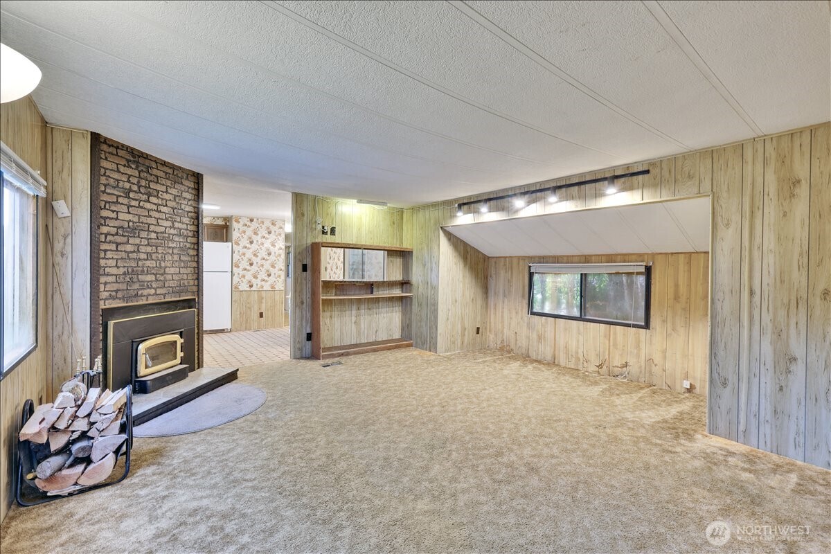 507 W Veterans Avenue , Westport, WA 98595