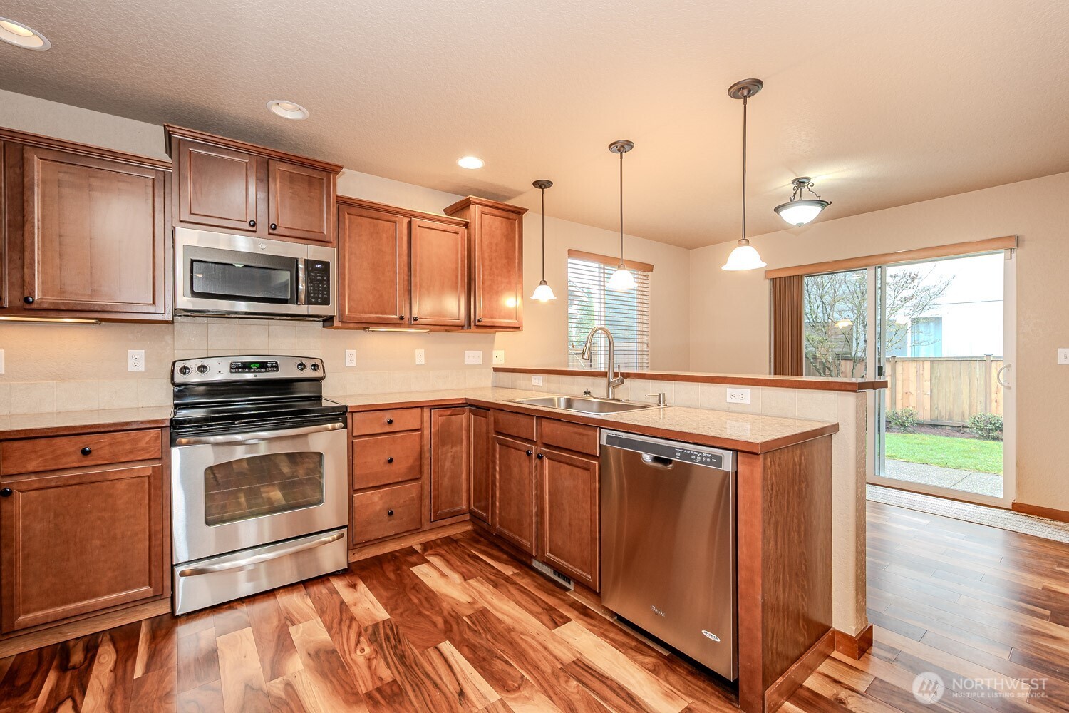 2225 Dickinson Avenue NW, Olympia, WA 98502