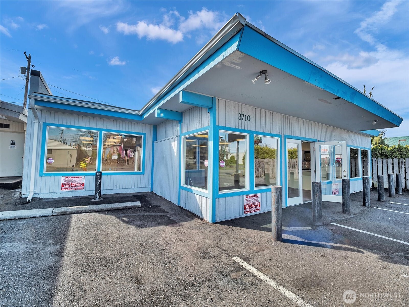 3710 6Th Avenue , Tacoma, WA 98406