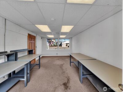 3710 6Th Avenue , Tacoma, WA 98406 - Photo 8