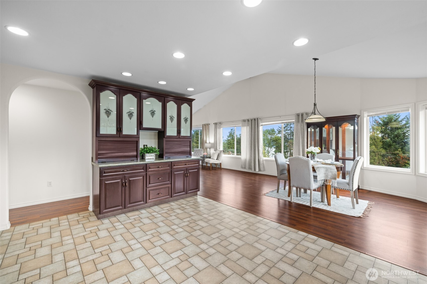 382 Discovery View Drive , Sequim, WA 98382