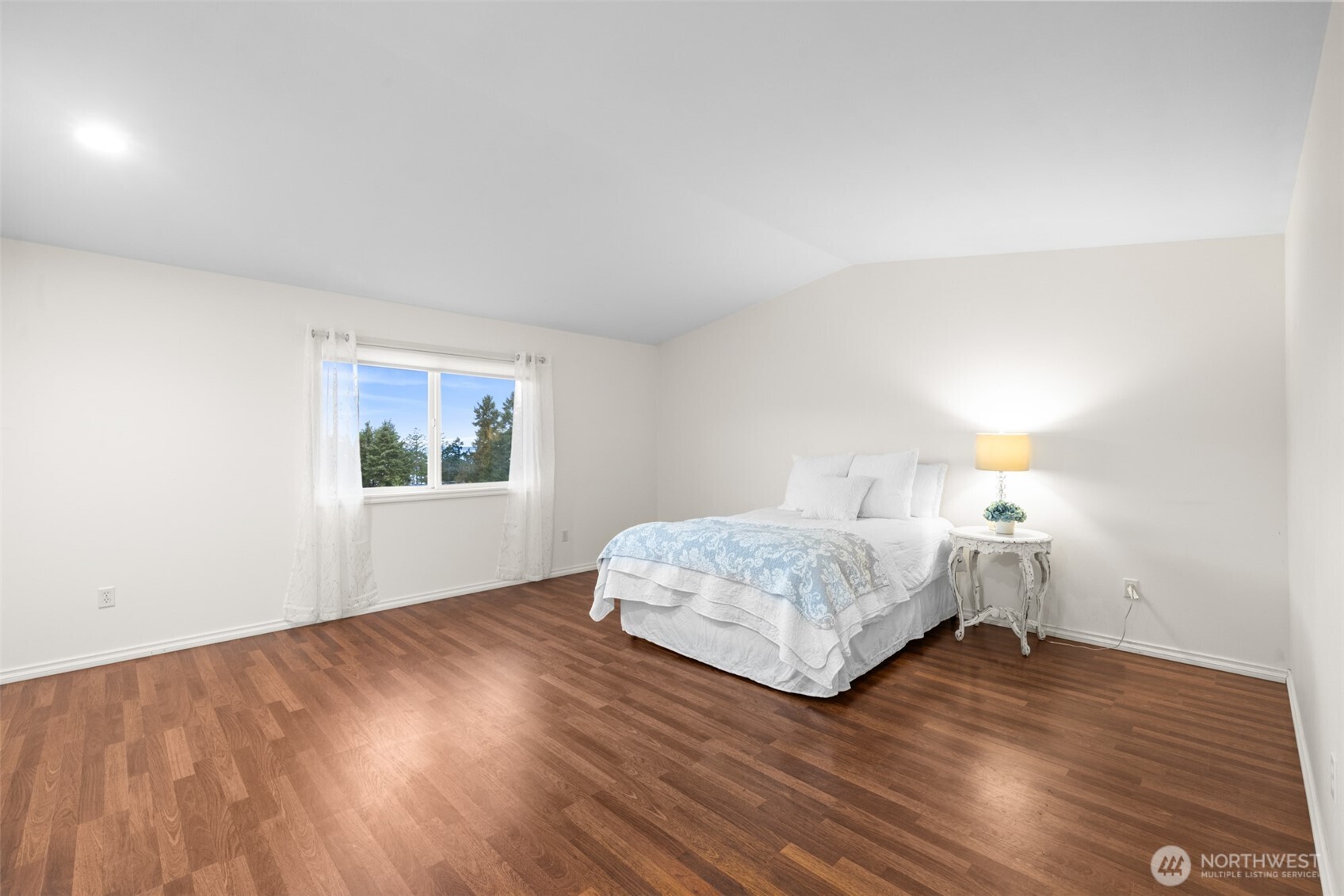 382 Discovery View Drive , Sequim, WA 98382