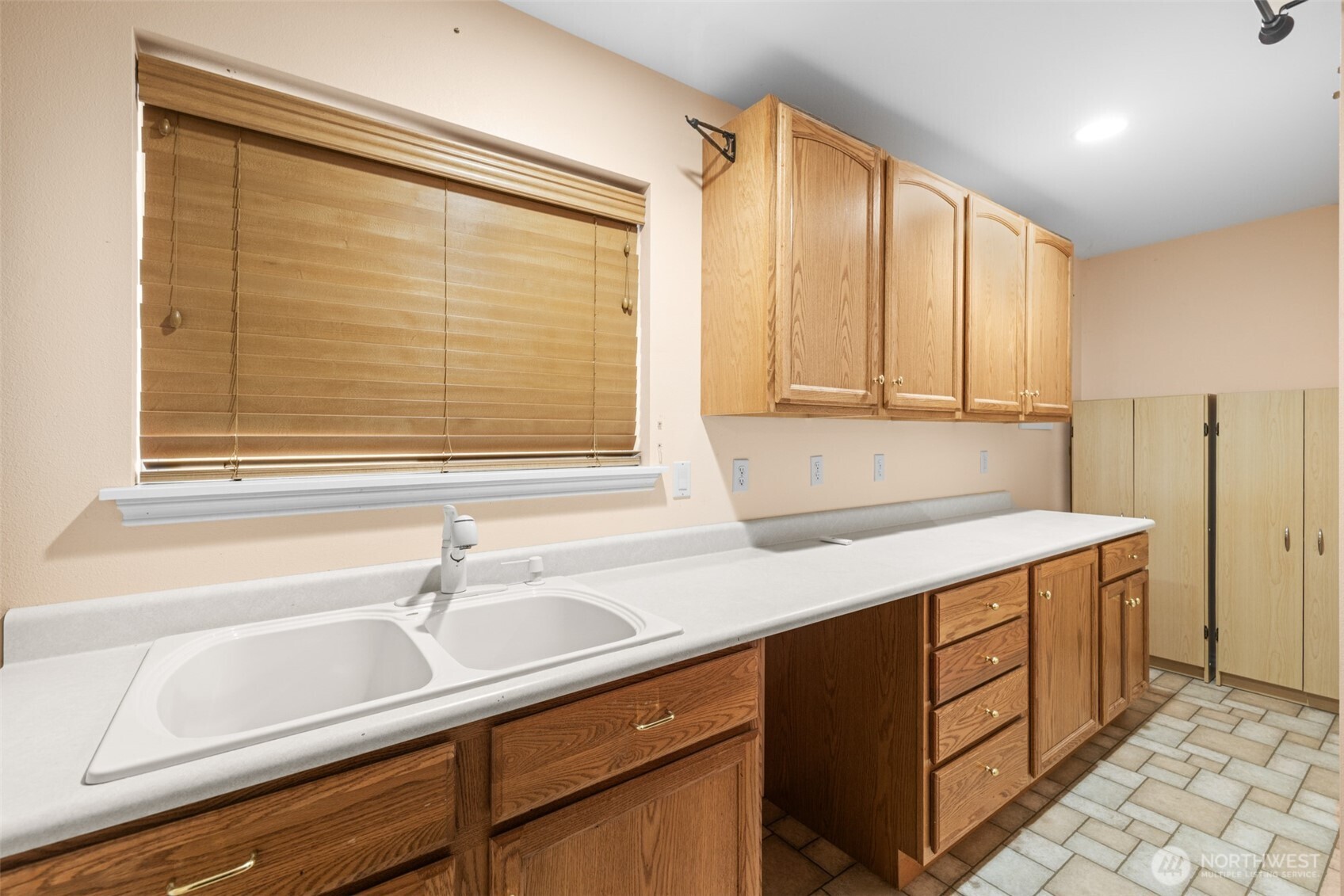 382 Discovery View Drive , Sequim, WA 98382