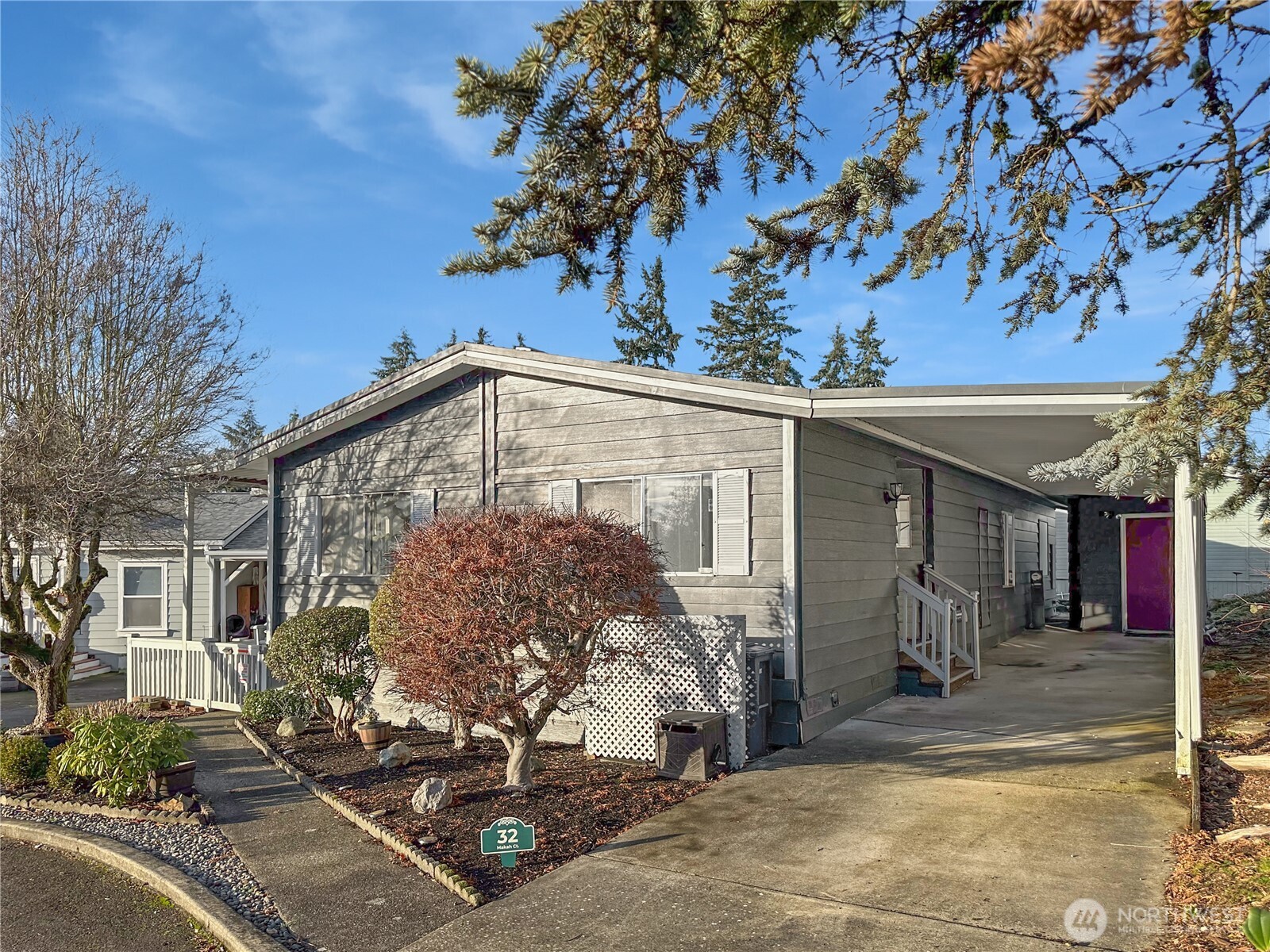 2500 S 370th Street #32, Federal Way, WA 98003
