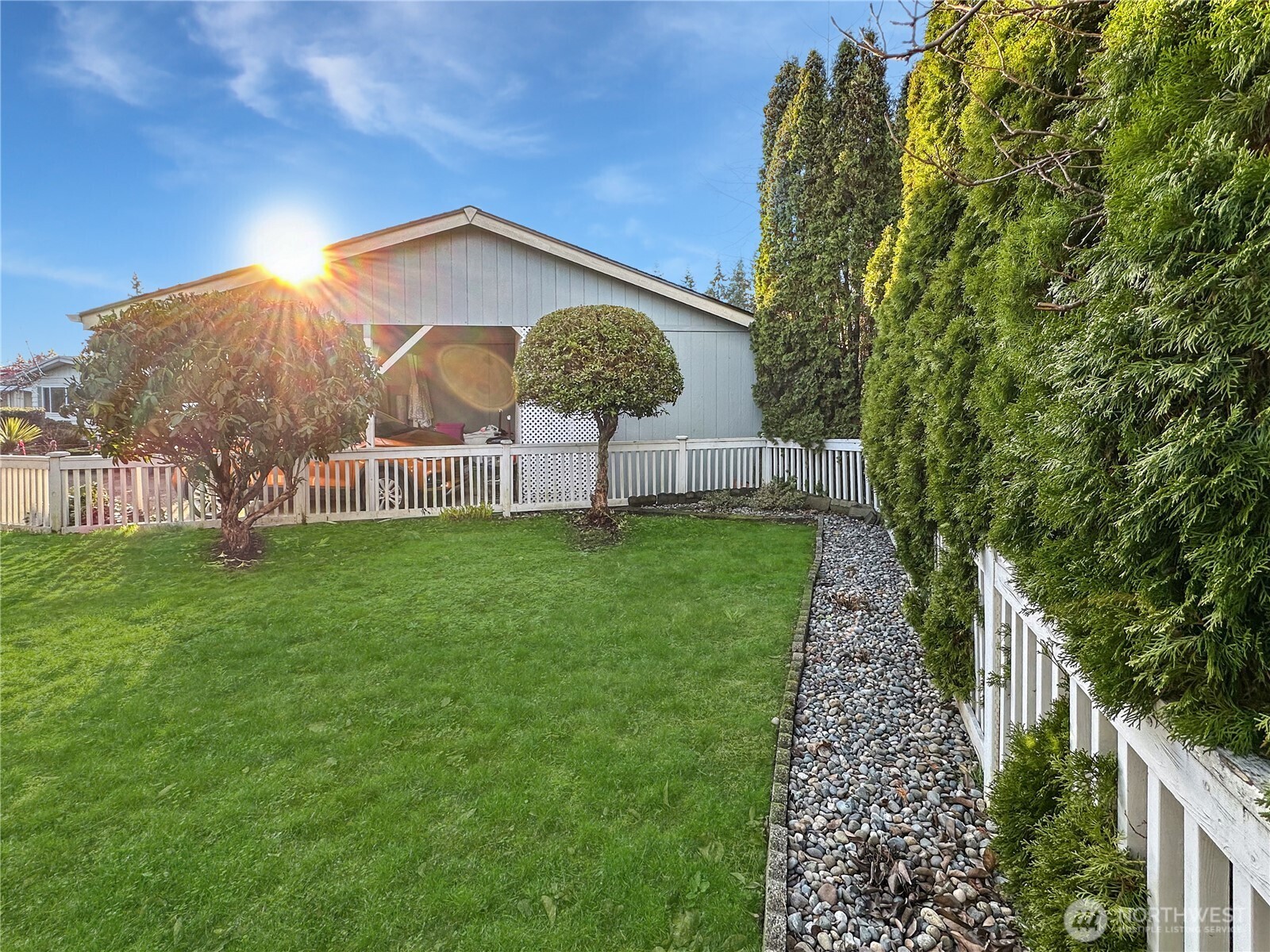 2500 S 370th Street #32, Federal Way, WA 98003