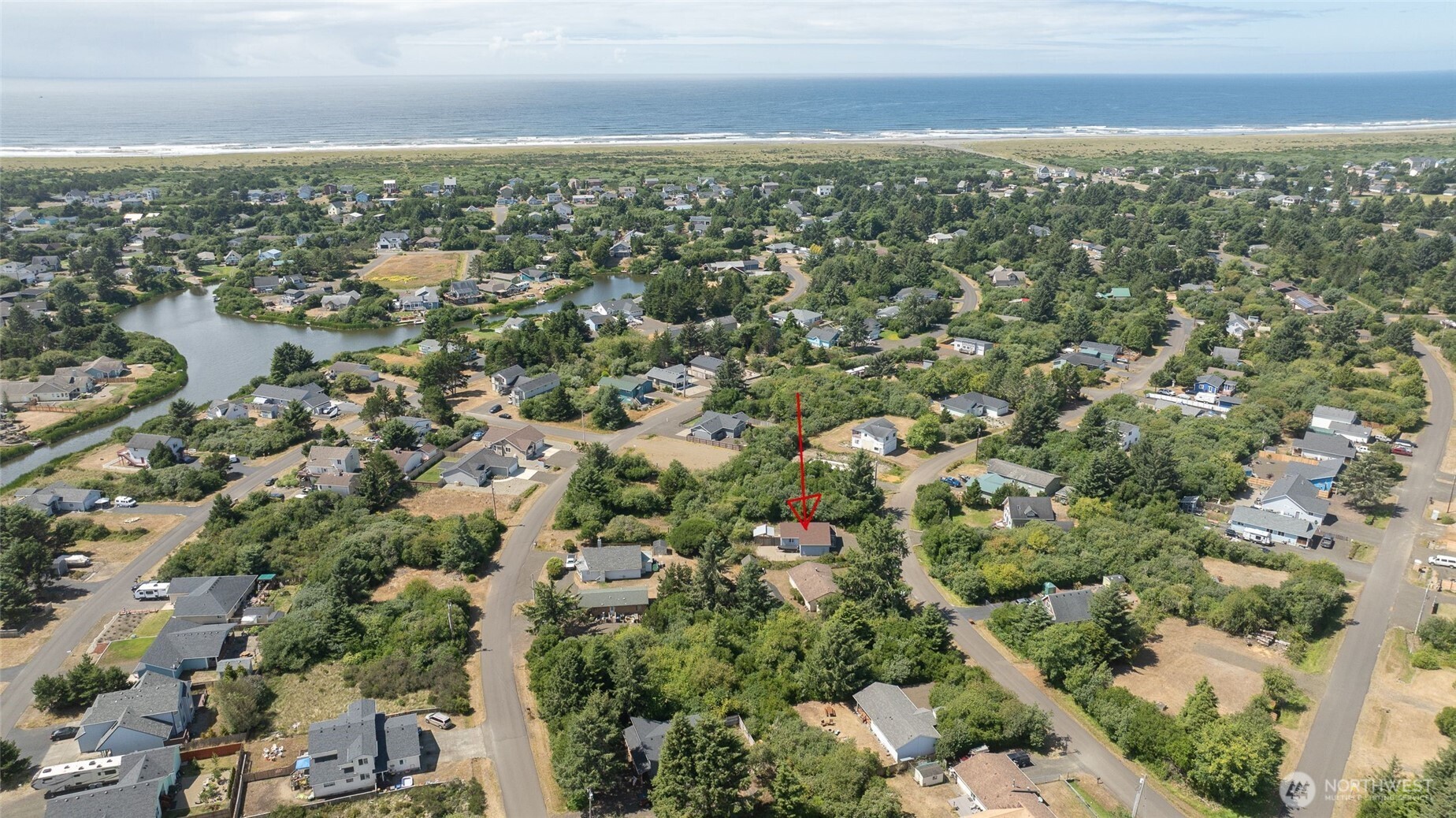 163 Wishkah Street SW, Ocean Shores, WA 98569